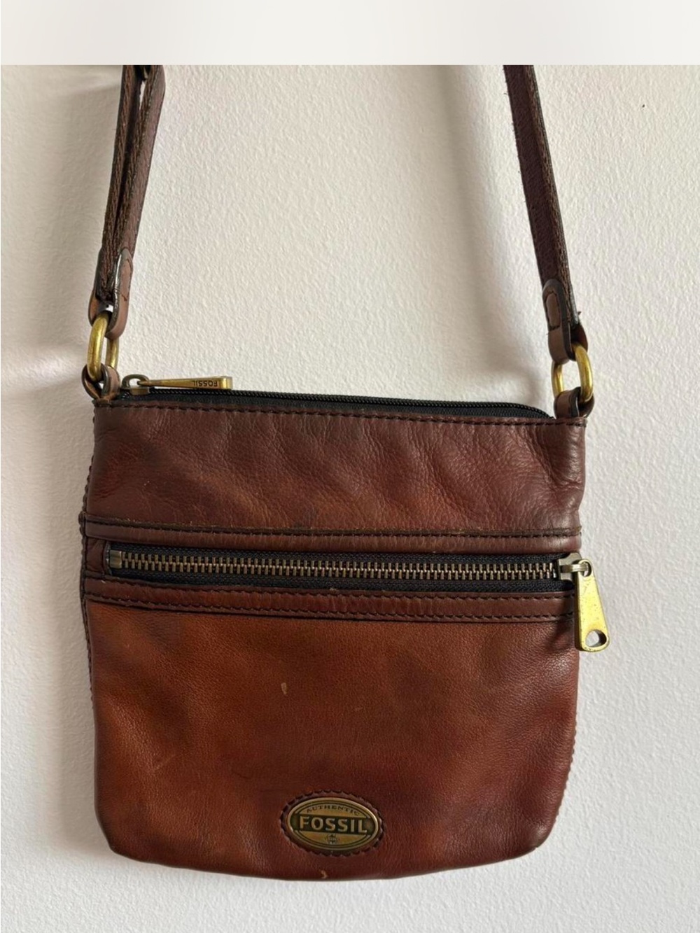 Fossil Brown Leather Crossbody Purse with Brass Hardware